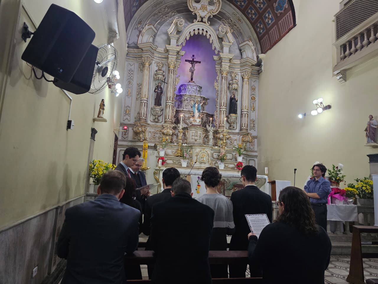 União e Libertação recebe novos membros após Missa Tradicional na região da Sé